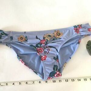 Side Shirred Lavender Floral Bikini Bottom Swim Size Medium